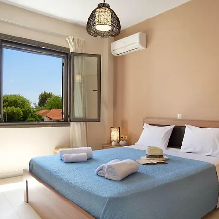 G.living 365 * Agia Efimia