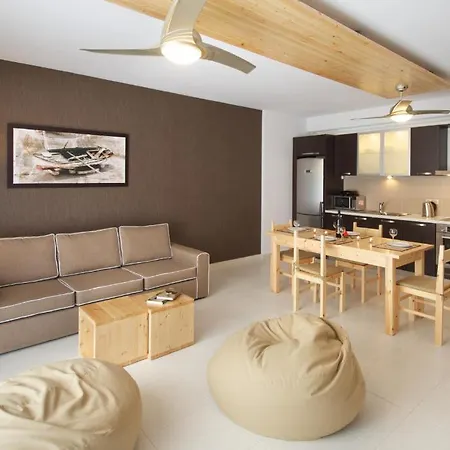 G.living 365 Apartment