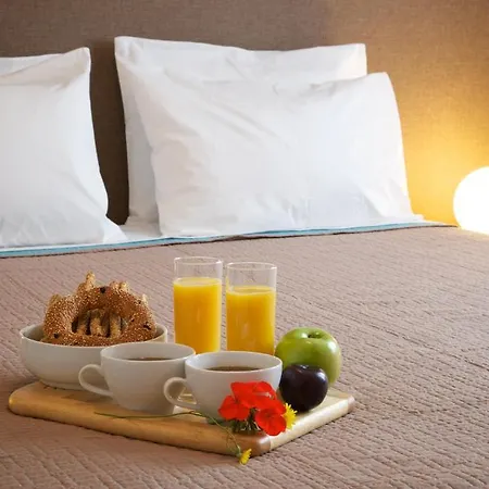 Apartamento G.living 365 *