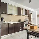 G.living 365 * Αγία Ευφημία
