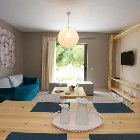 アパート G.living 365 Agia Efimia