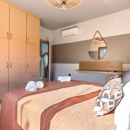 吉利365公寓酒店 *