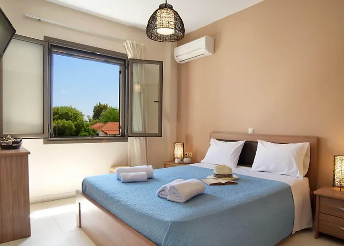 吉利365公寓酒店 * Agia Efimia