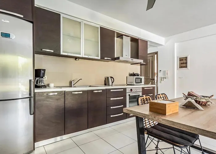 吉利365公寓酒店 * Agia Efimia